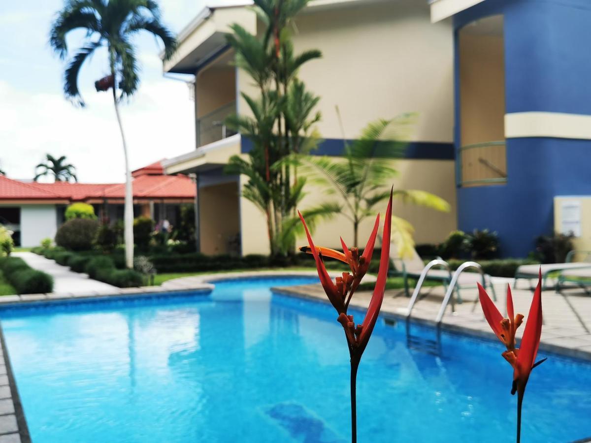 Hotel Monte Real La Fortuna Bagian luar foto