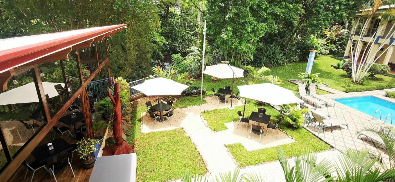 Hotel Monte Real La Fortuna Bagian luar foto